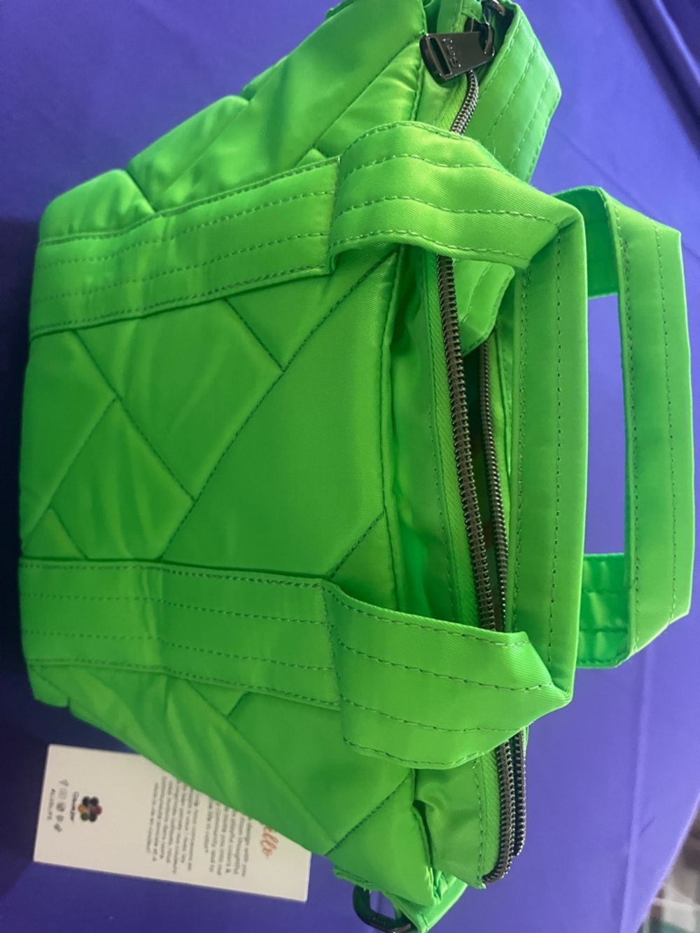 Lug Lime Green Quilted Dory Mini with brushstroke  Interior.  Key bungee - Picture 9 of 9